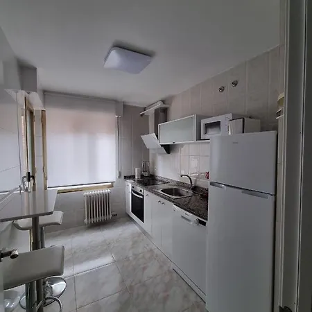 Ferienwohnung Vivienda Silvia Renfe León Exterior foto